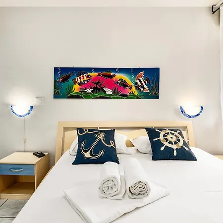 Appartement Cocon Vu Sur Le Port De Menton